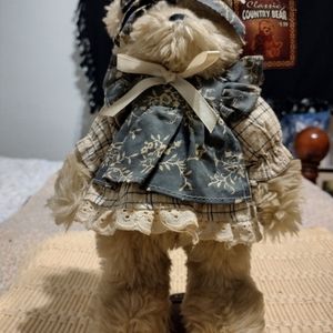 Nwt country bear